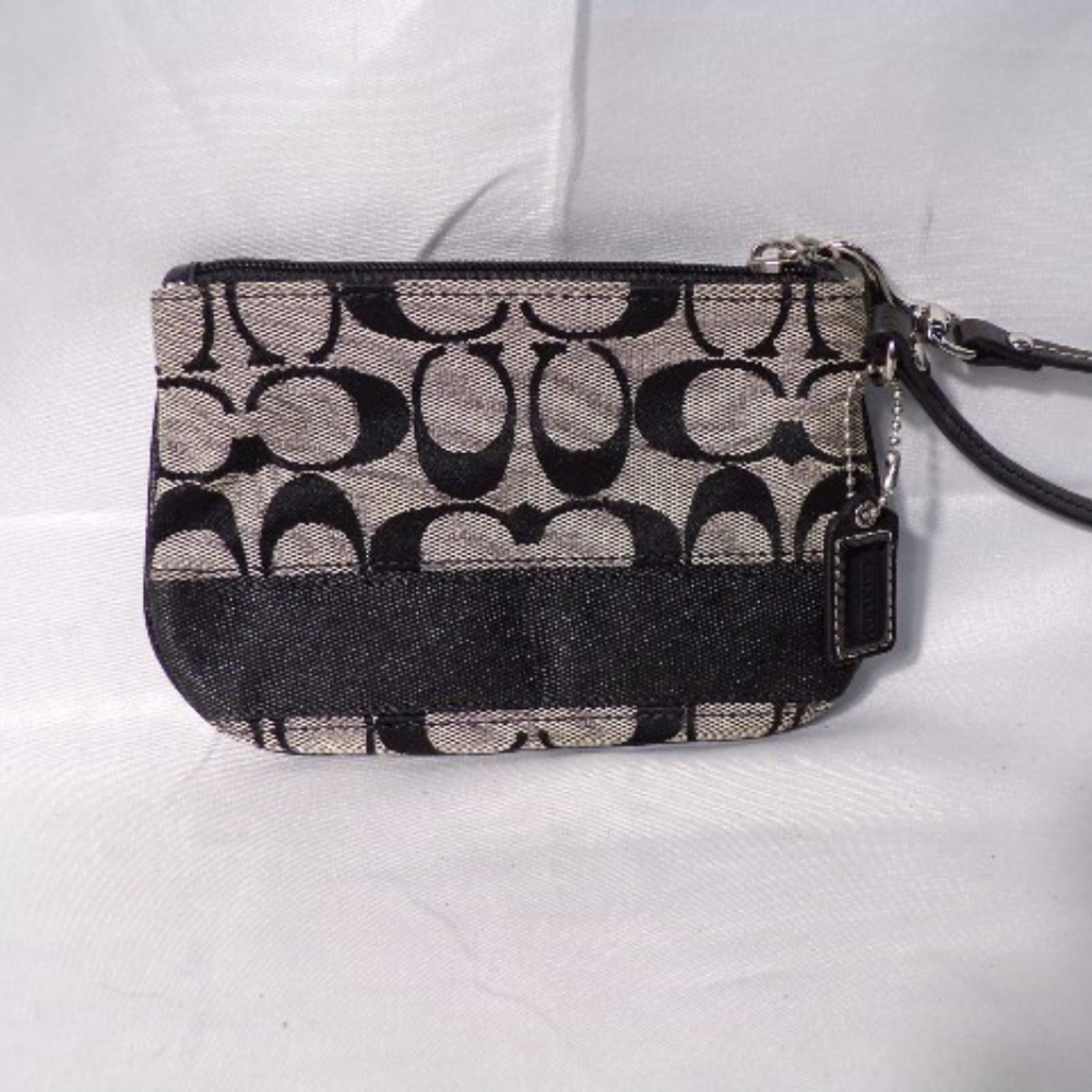 Coach Signature Small Bag Wristlet Black & Grey